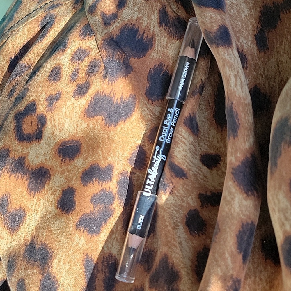 🐕 ULTA DUAL EYE PENCIL